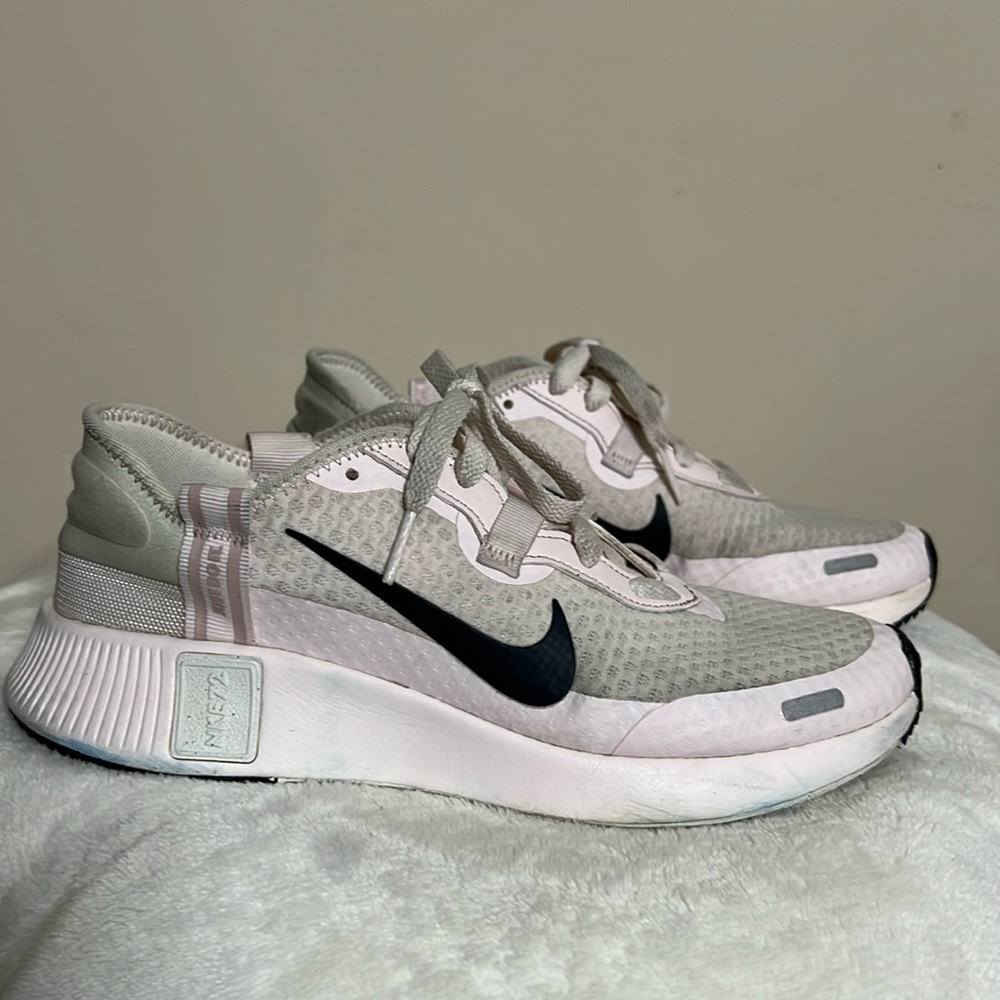 👟💕 Nike Women’s Sneakers